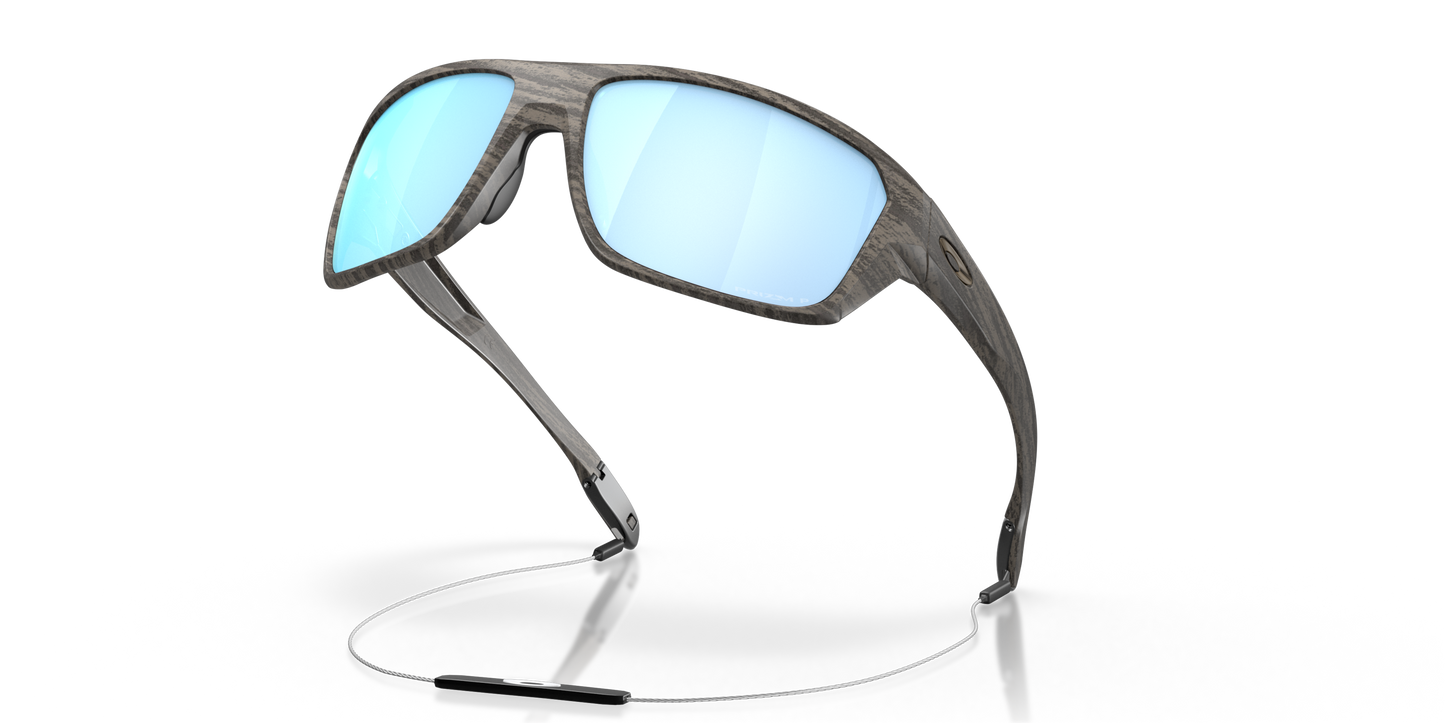 [Prizm Deep Water Polarized Lenses, Woodgrain Frame]
