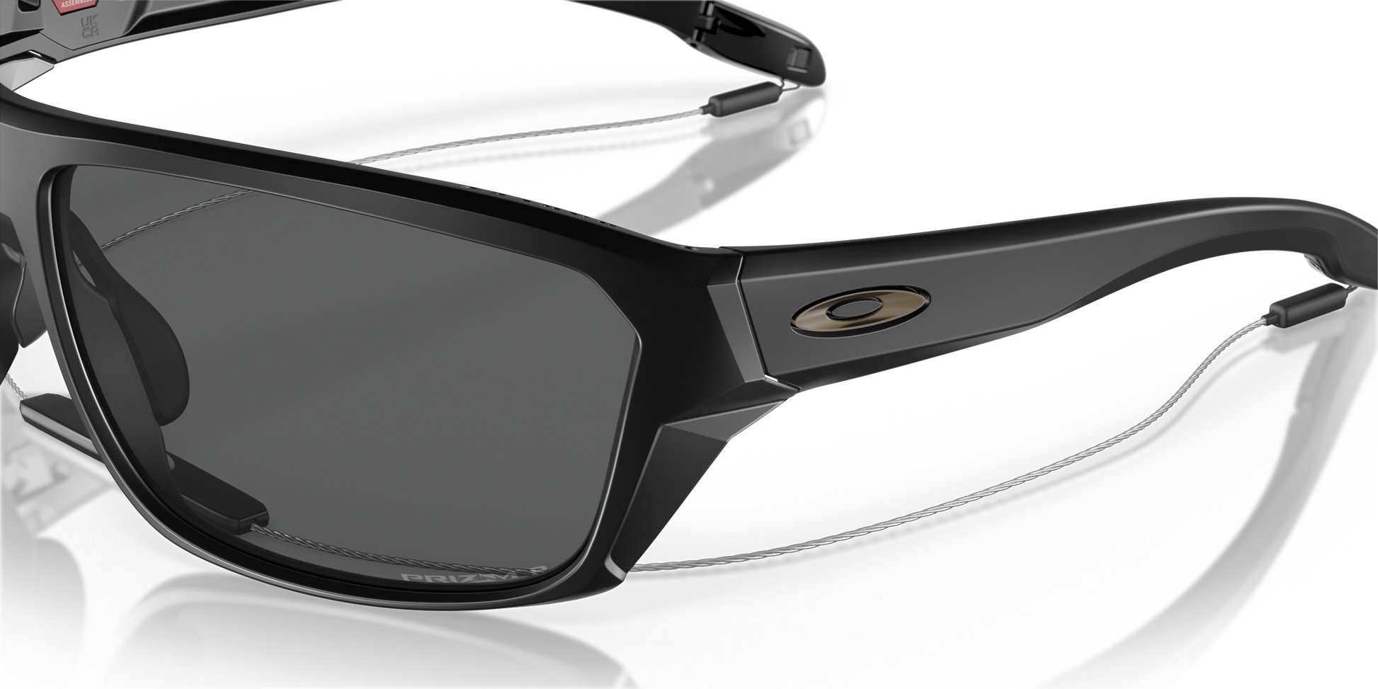 [Prizm Black Polarized Lenses, Matte Black Frame]