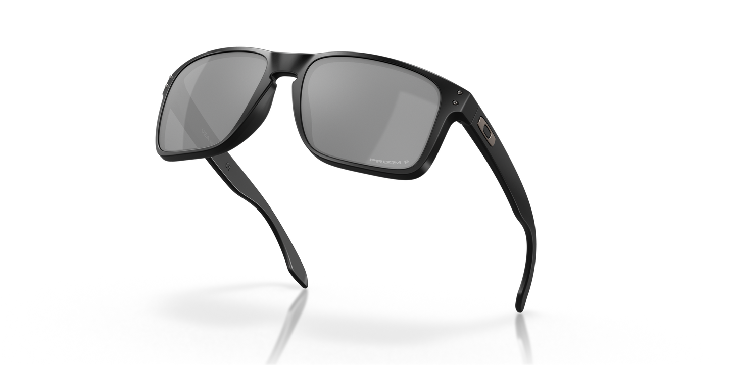 [Prizm Black Polarized Lenses, Matte Black Frame]