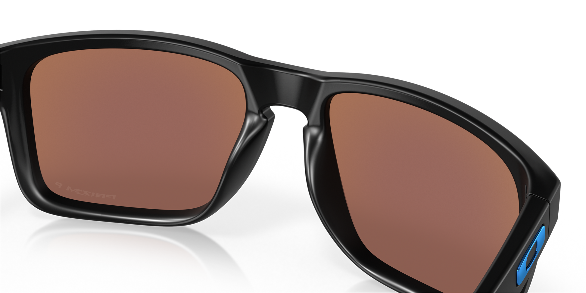 [Prizm Deep Water Polarized Lenses, Matte Black Frame]