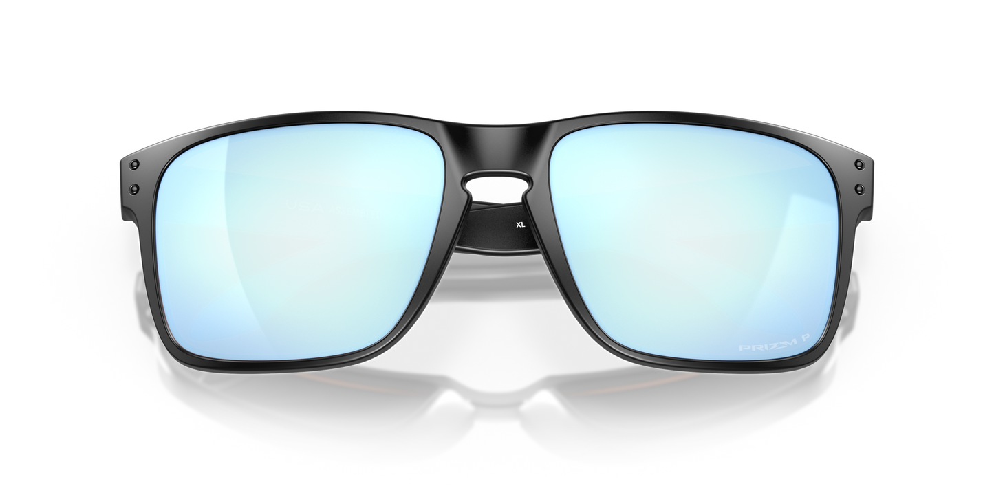 [Prizm Deep Water Polarized Lenses, Matte Black Frame]