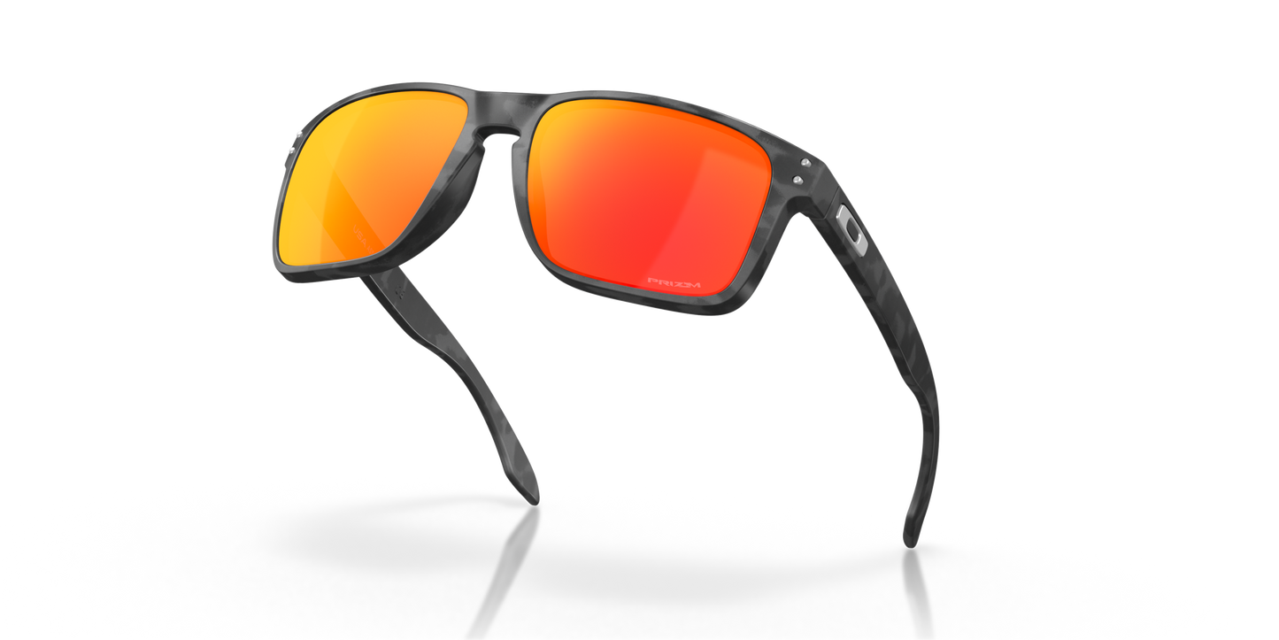 [Prizm Ruby Lenses, Matte Black Camo Frame]