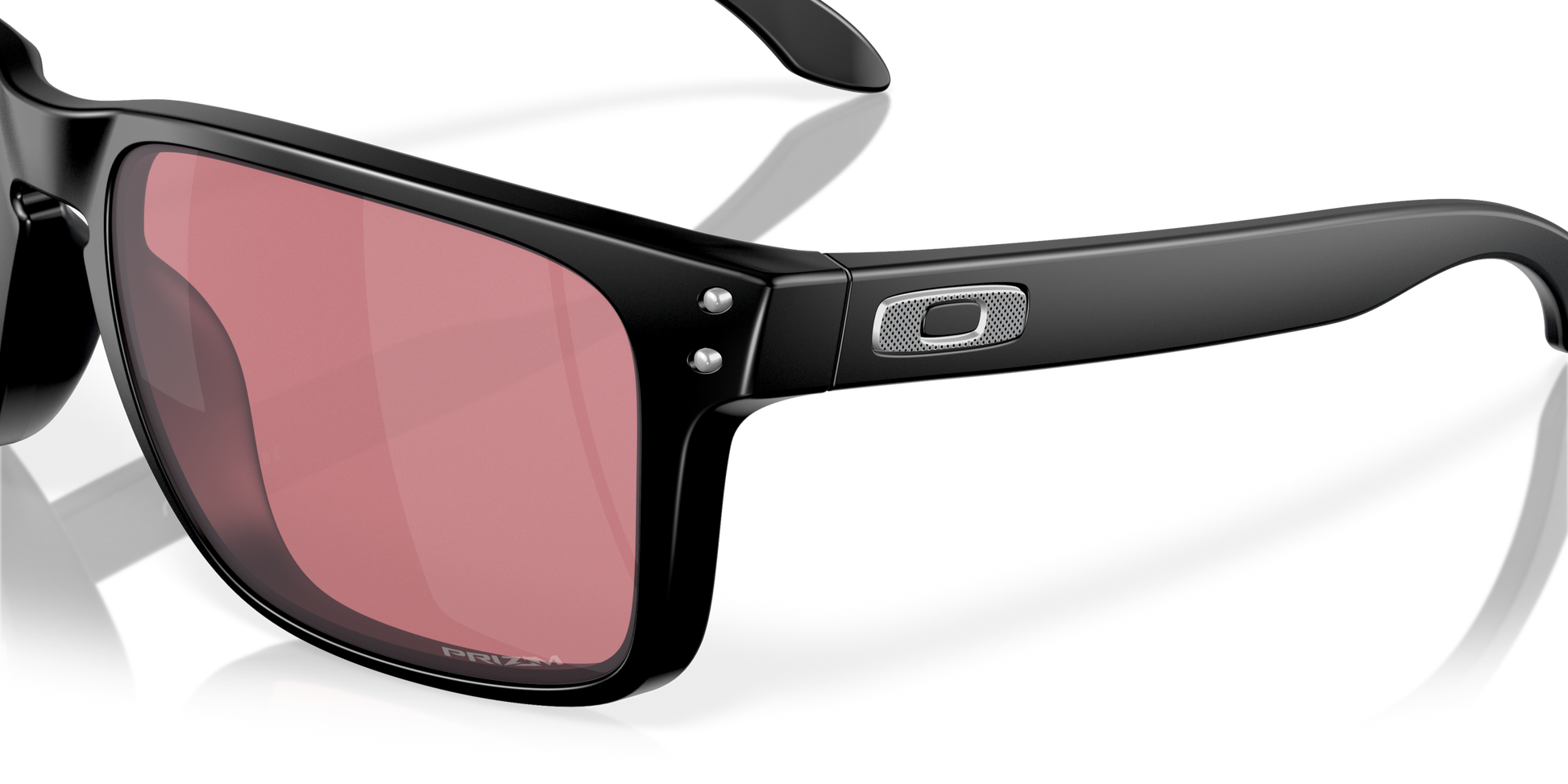 [Prizm Dark Golf Lenses, Matte Black Frame]