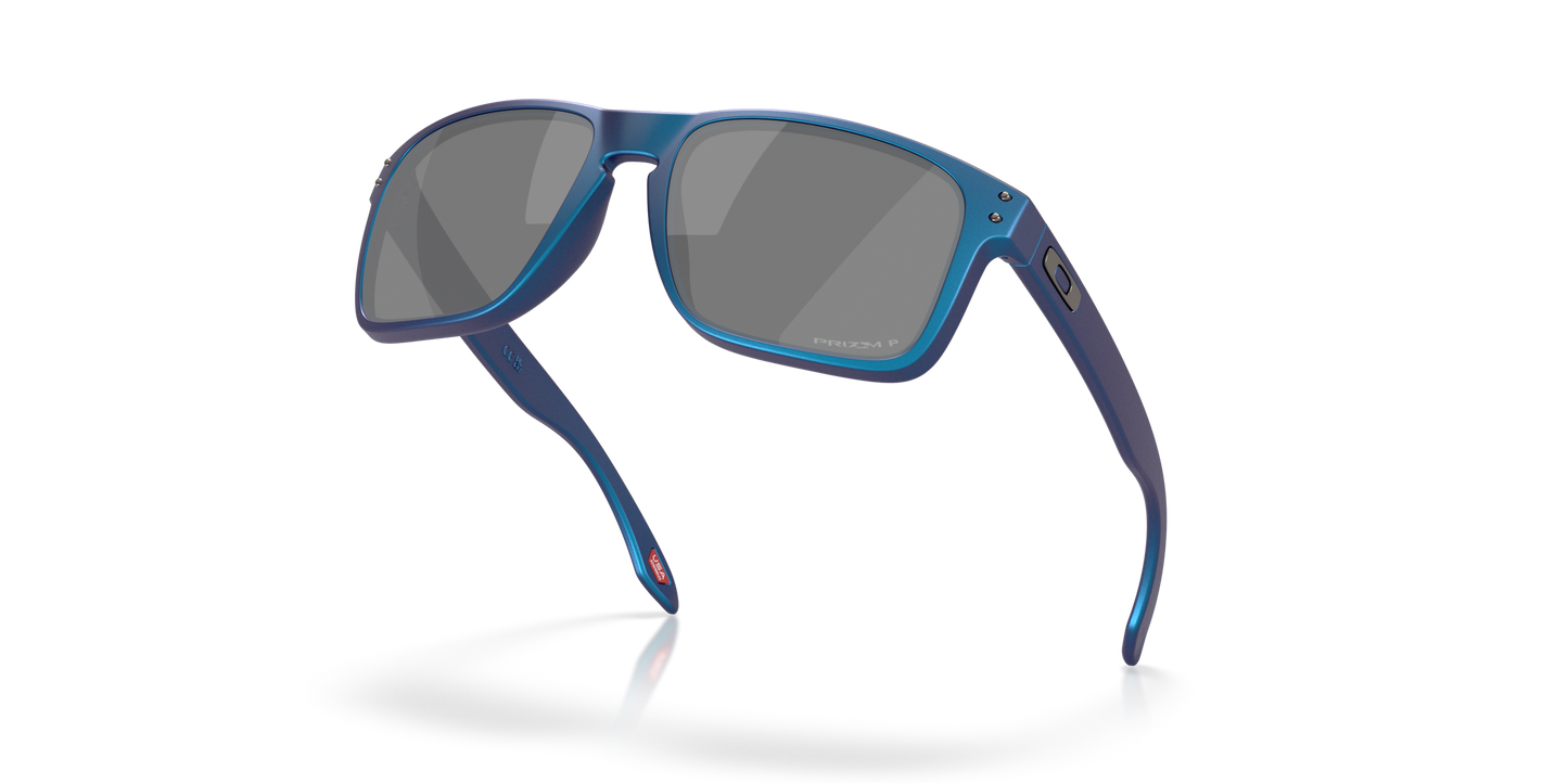 [Prizm Black Polarized Lenses, Matte Cyan/Blue Colorshift Frame]