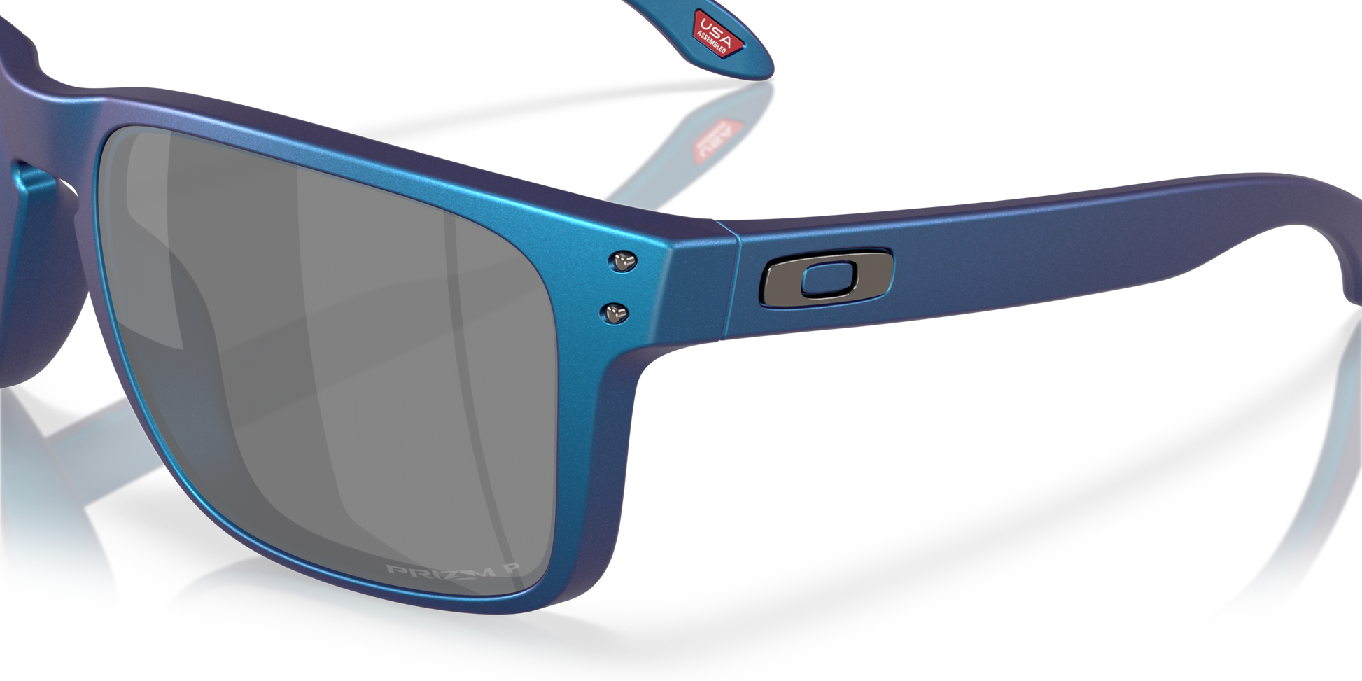 [Prizm Black Polarized Lenses, Matte Cyan/Blue Colorshift Frame]