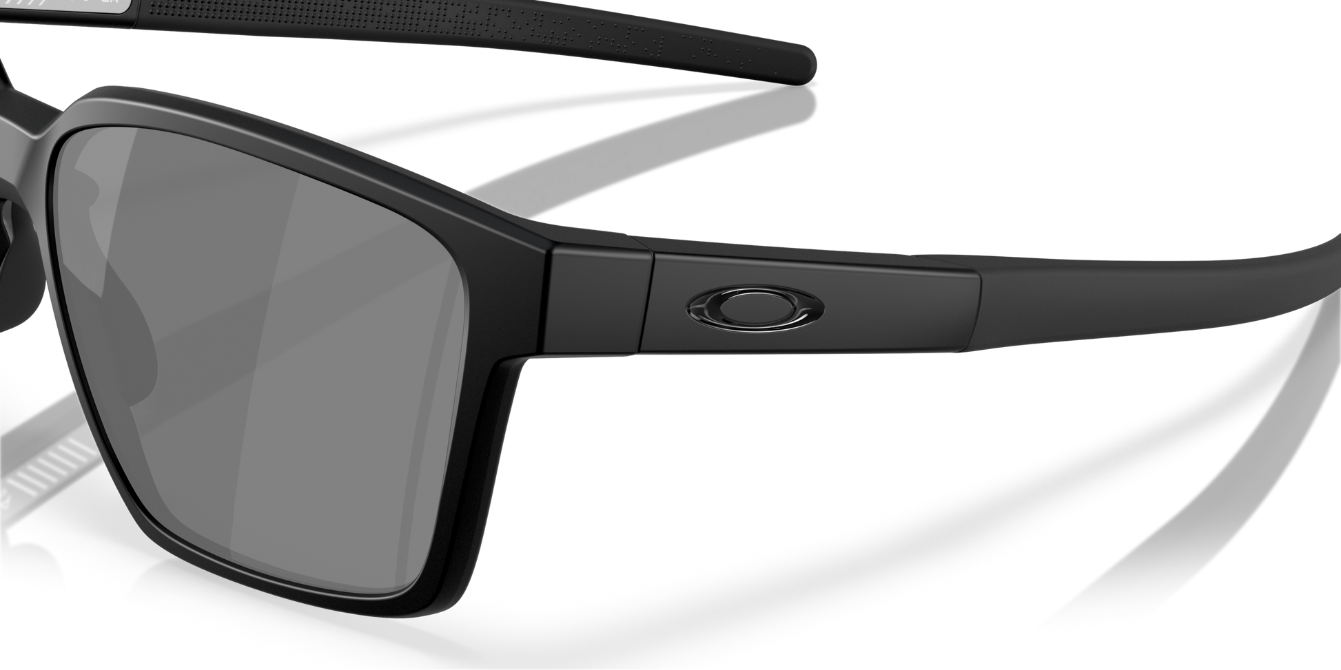 [Prizm Black Lenses, Matte Black Frame]