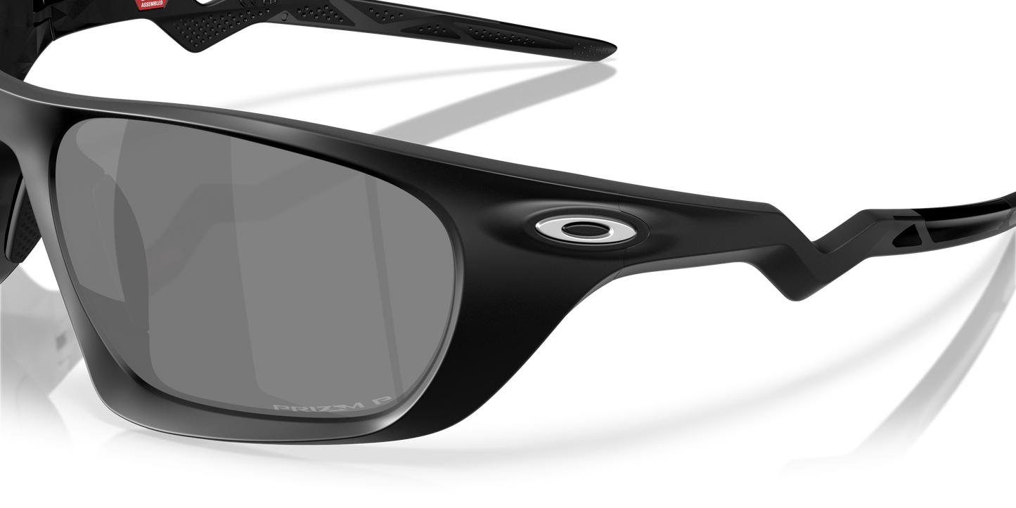 [Prizm Black Polarized Lenses, Matte Black Frame]