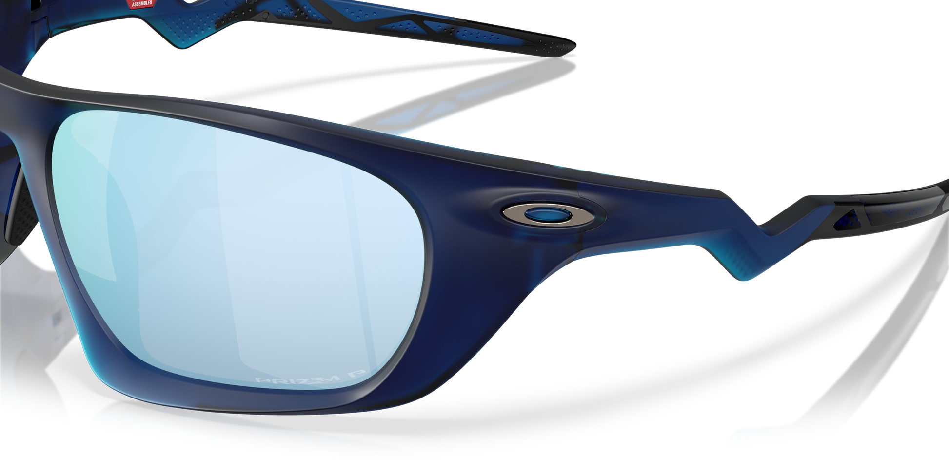 [Prizm Deep Water Polarized Lenses, Matte Transparent Blue Frame]