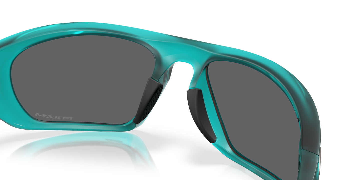 [Prizm Black Lenses, Matte Transparent Arctic Surf Frame]