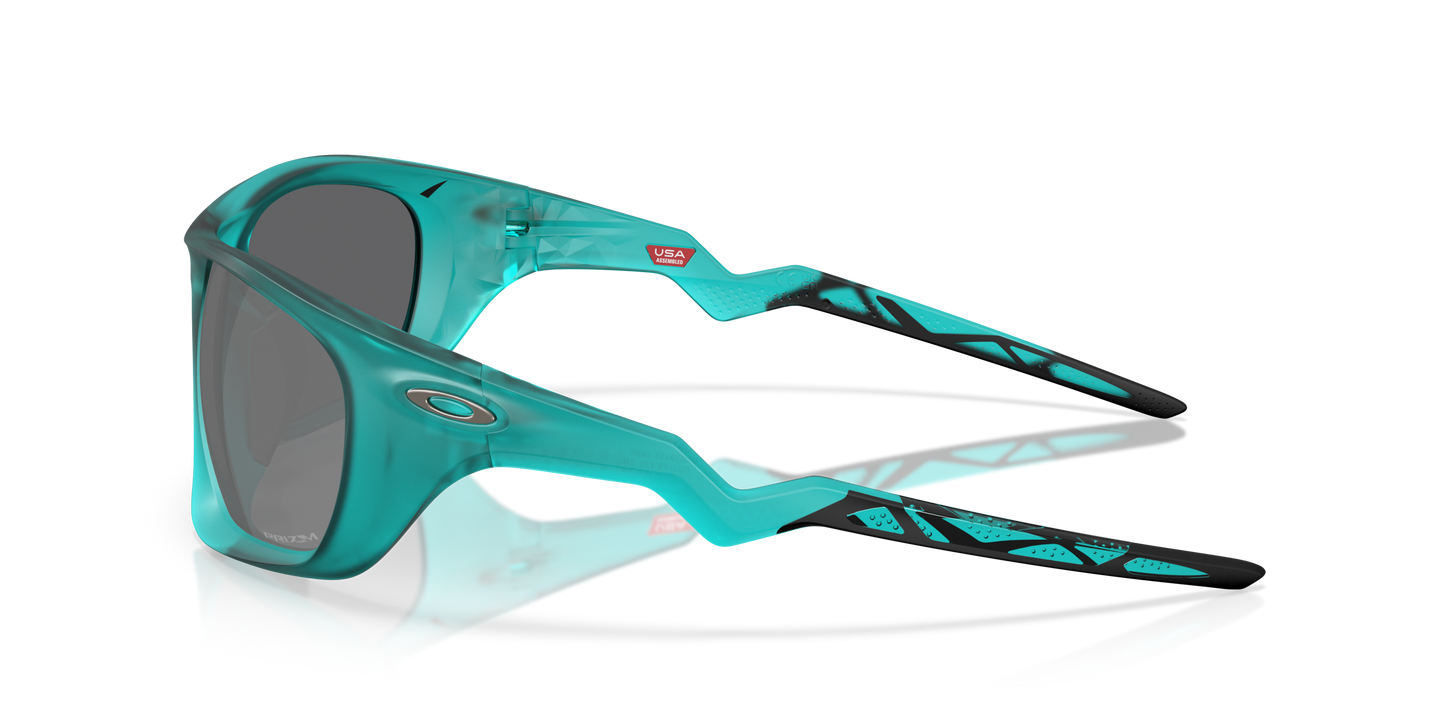 [Prizm Black Lenses, Matte Transparent Arctic Surf Frame]