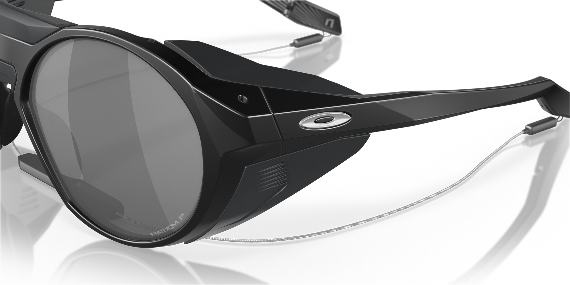 [Prizm Black Polarized Lenses, Matte Black Frame]
