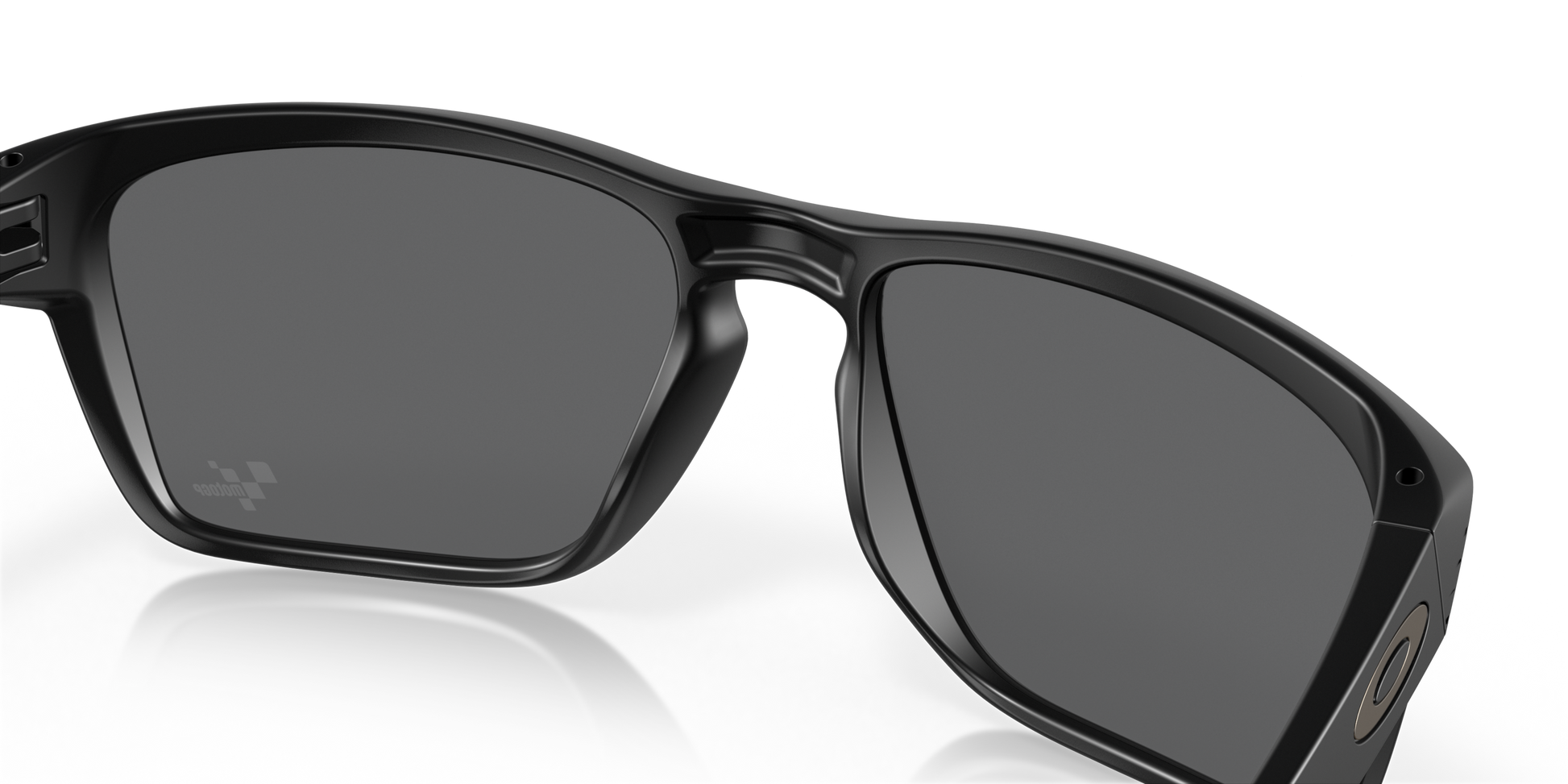 [Prizm Black Lenses, Matte Black Frame]