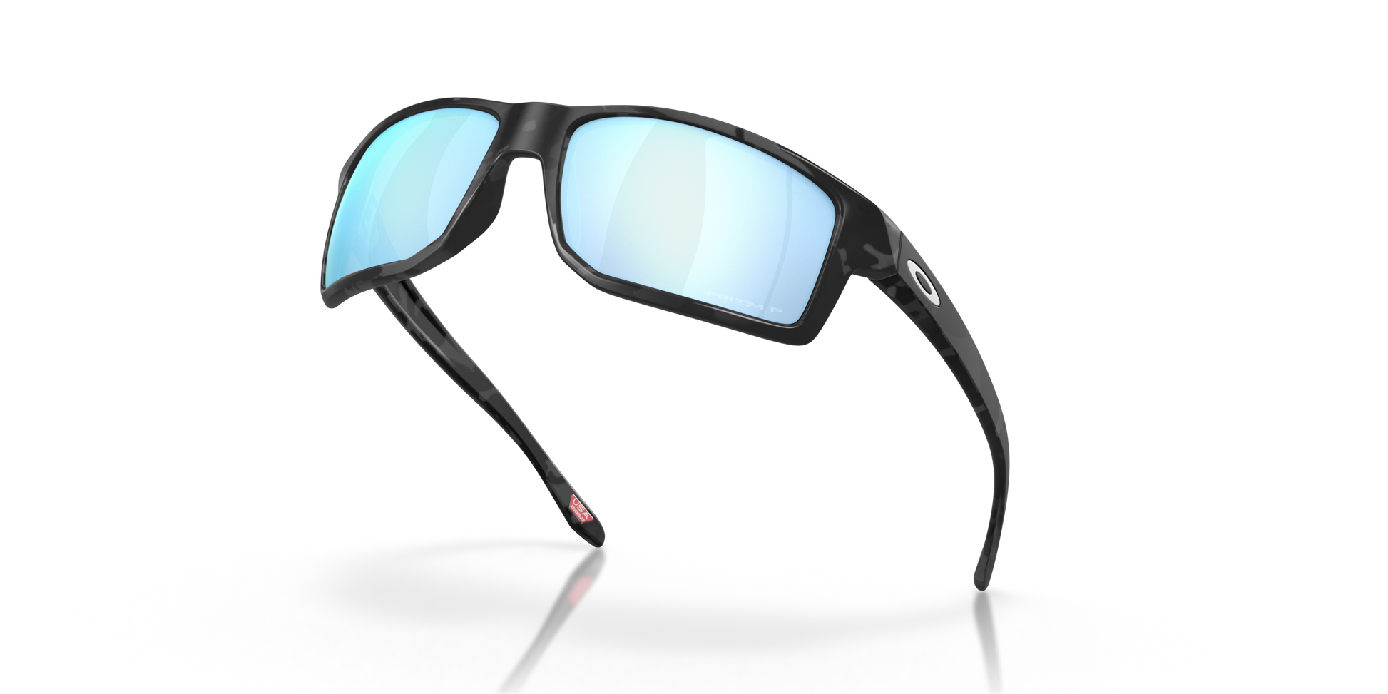[Prizm Deep Water Polarized Lenses, Matte Black Camo Frame]