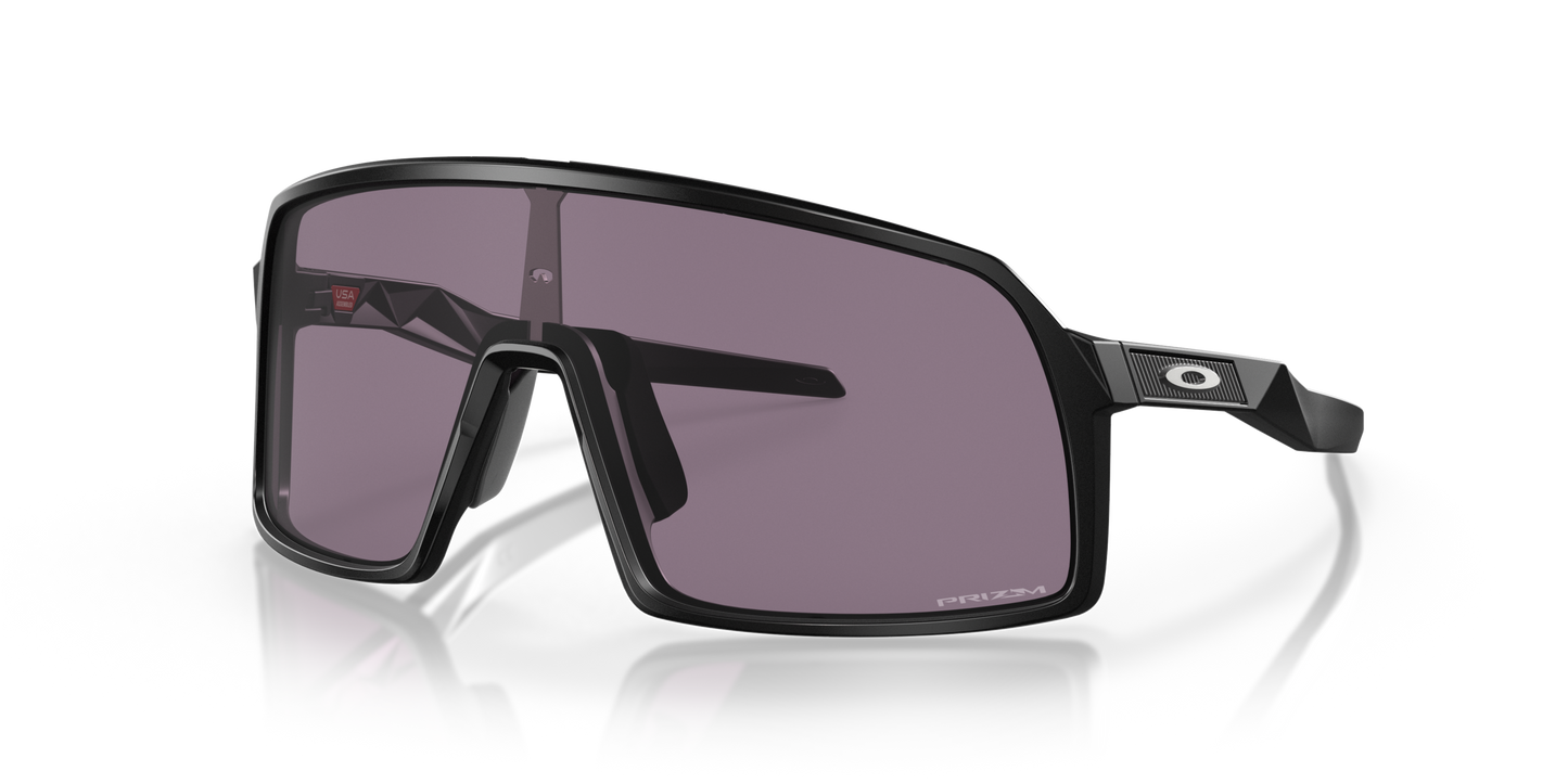 [Prizm Grey Lenses, Matte Black Frame]