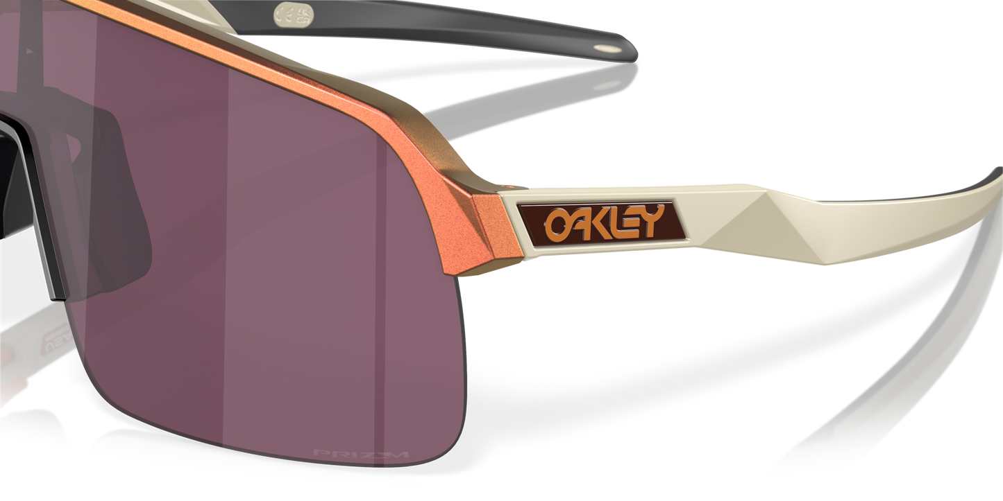 [Prizm Road Black Lenses, Matte Red Gold Colorshift Frame]