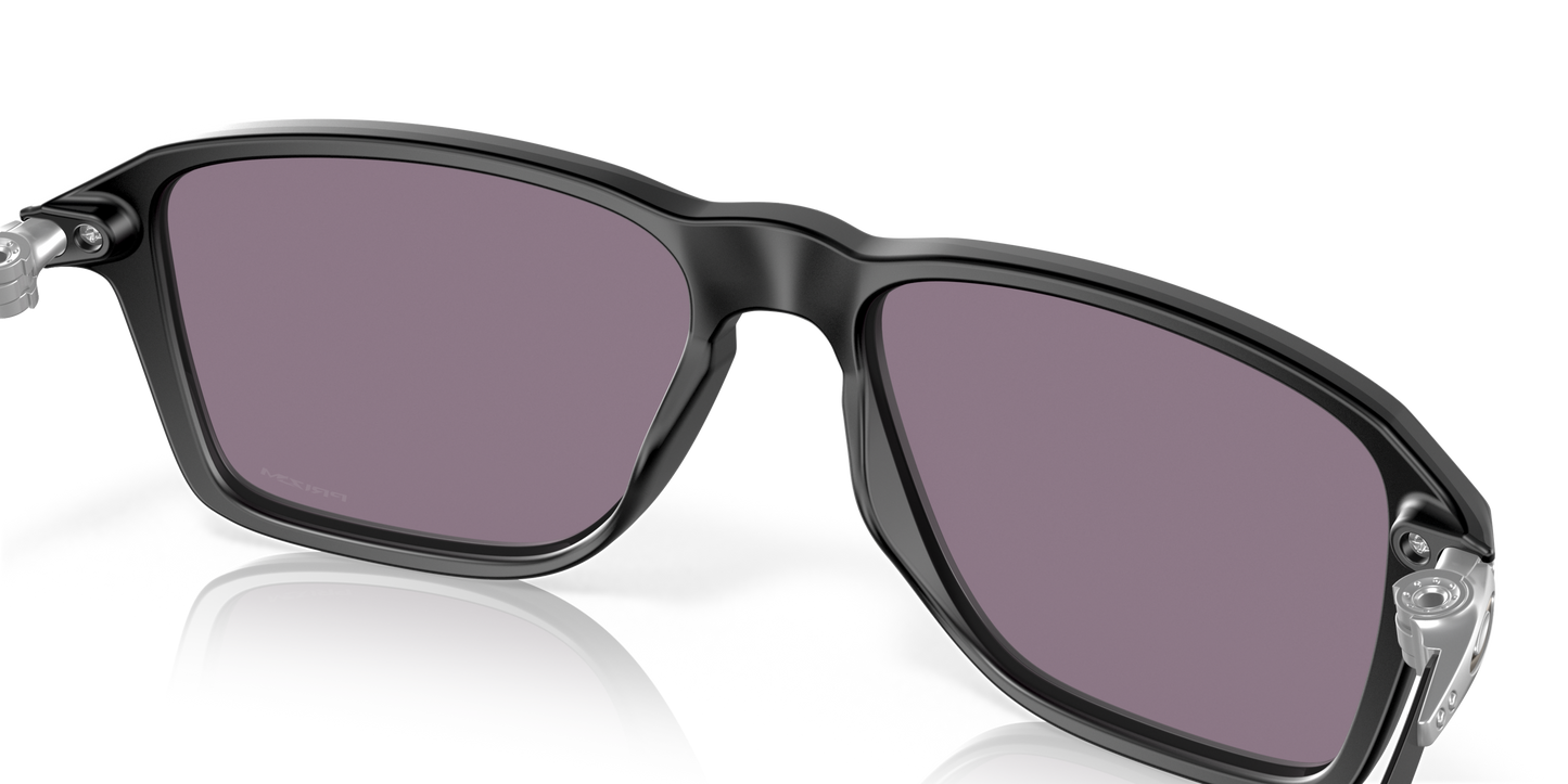[Prizm Grey Lenses, Satin Black Frame]