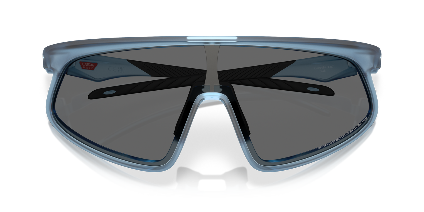 [Clear To Black Iridium Photochromic Lenses, Matte Transparent Stonewash Frame]