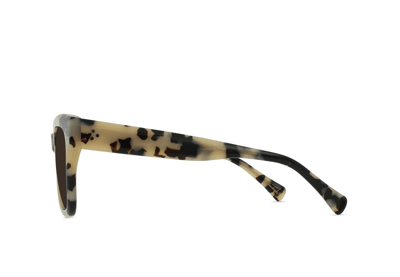 [Ivory Tortoise / Carob]