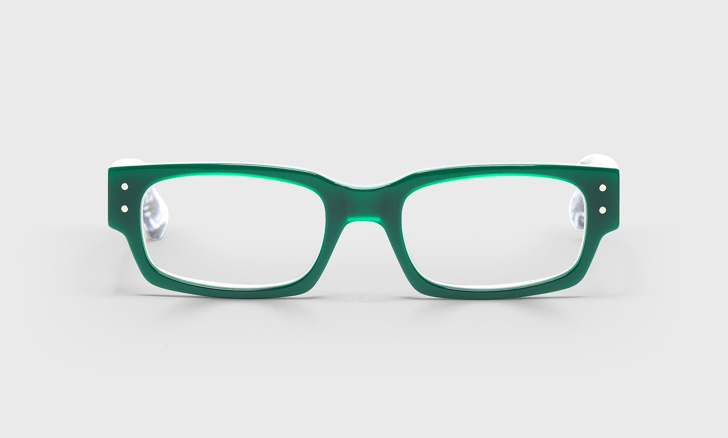 [17 - Kelly Green Front with Zebra Temples]