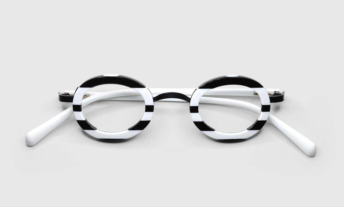 [00 - Black and White Stripe Front and White Temples]