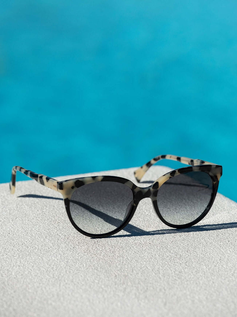 [Crystal Black / Green Polarized]