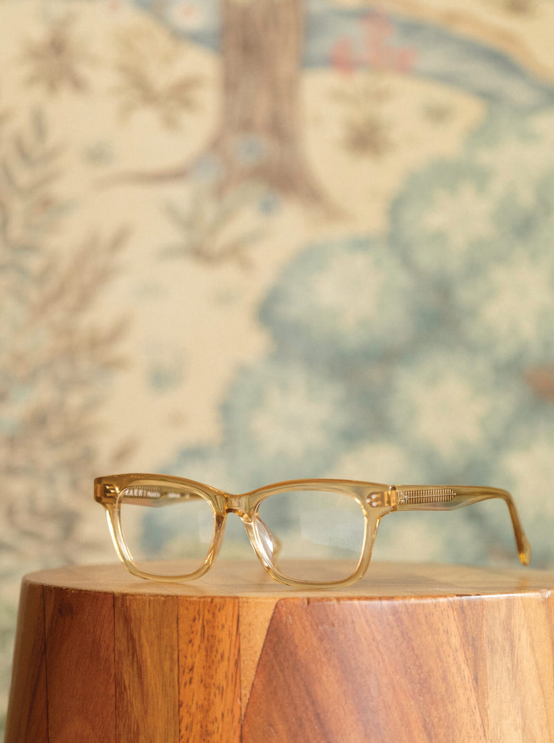 [Almond Tortoise / Clear]
