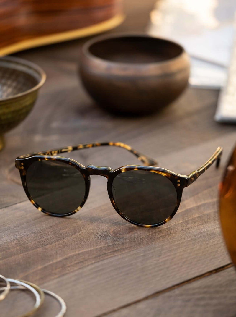 [Brindle Tortoise / Green Polarized]