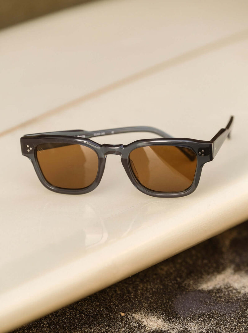 [Recycled Black / Green Polarized]