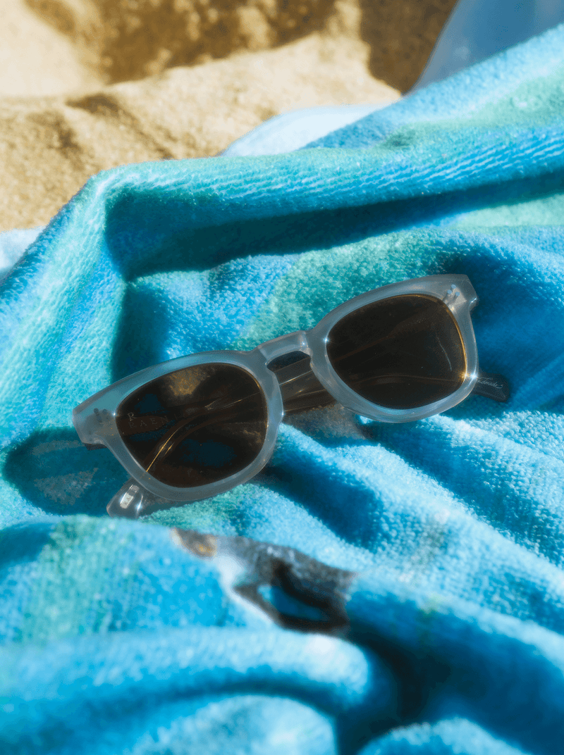 [Absinthe / Vibrant Brown Polarized]