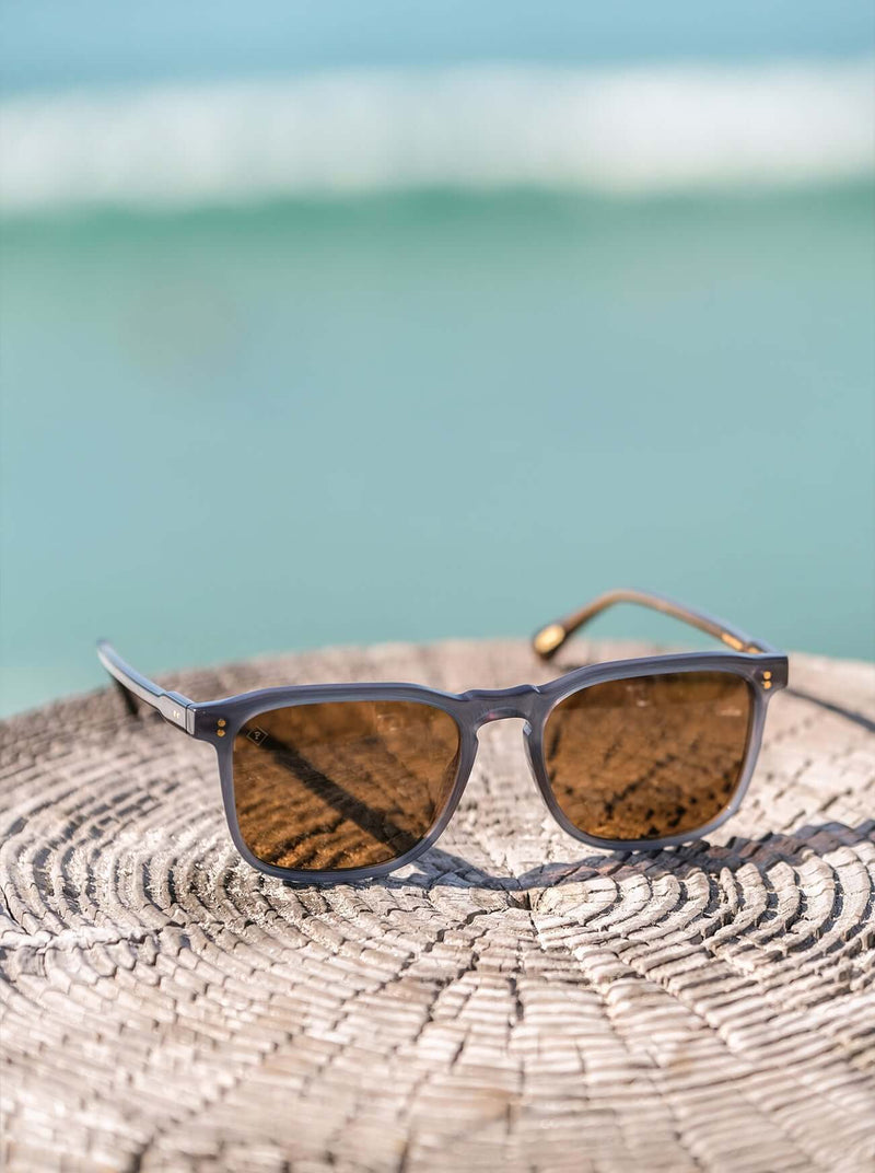 [Cirus / Vibrant Brown Polarized]