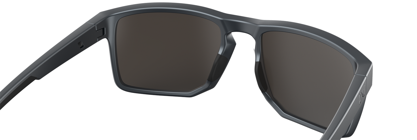 [Matte Graphite/CAPTIVATE™ Polarized Green Mirror]