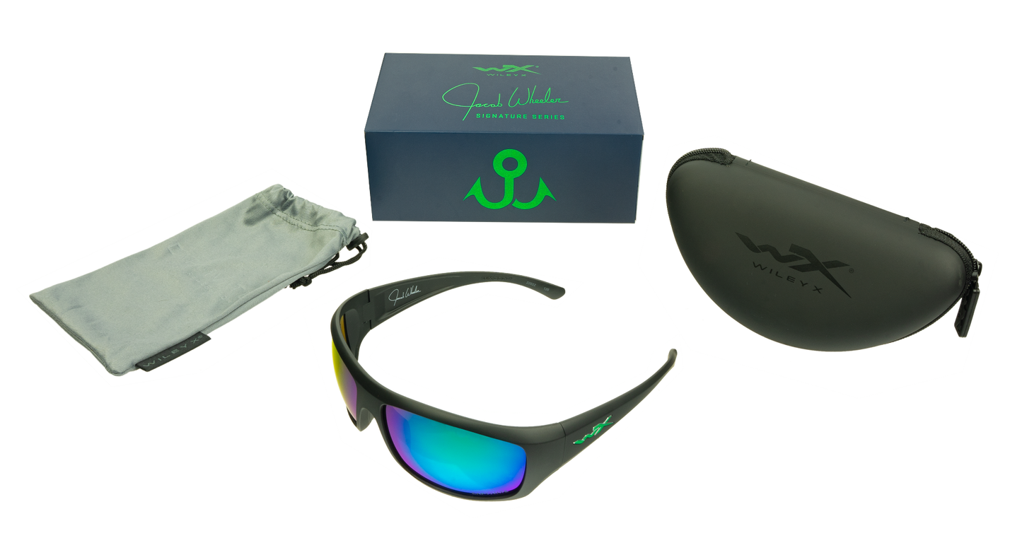 [Black/CAPTIVATE™ Polarized Green Mirror]