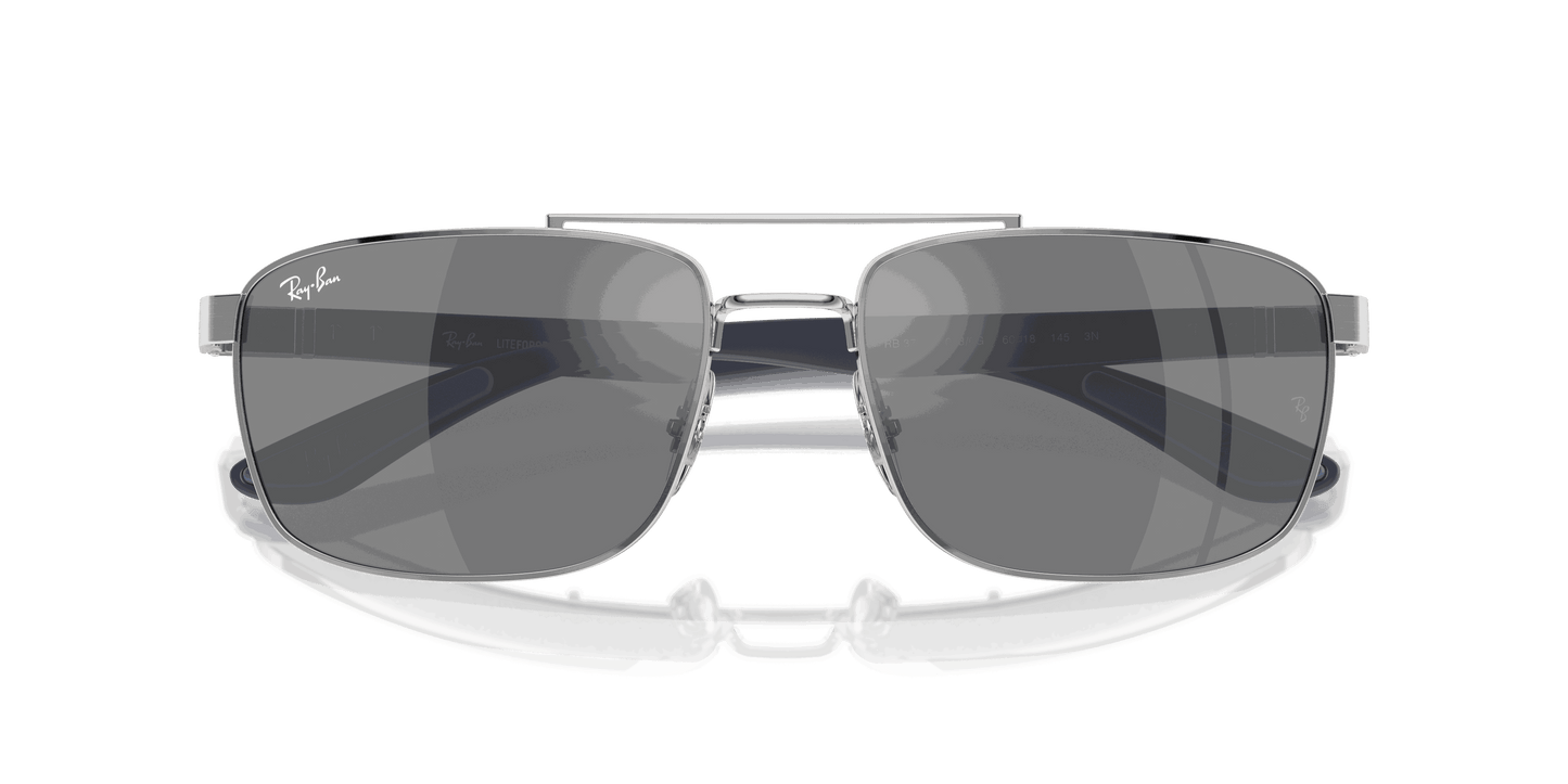 [Grey Lenses, Polished Silver Frame]