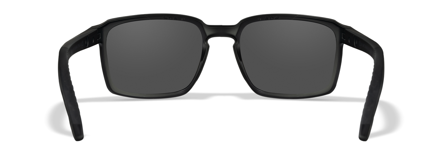 [Matte Black/Smoke Grey]